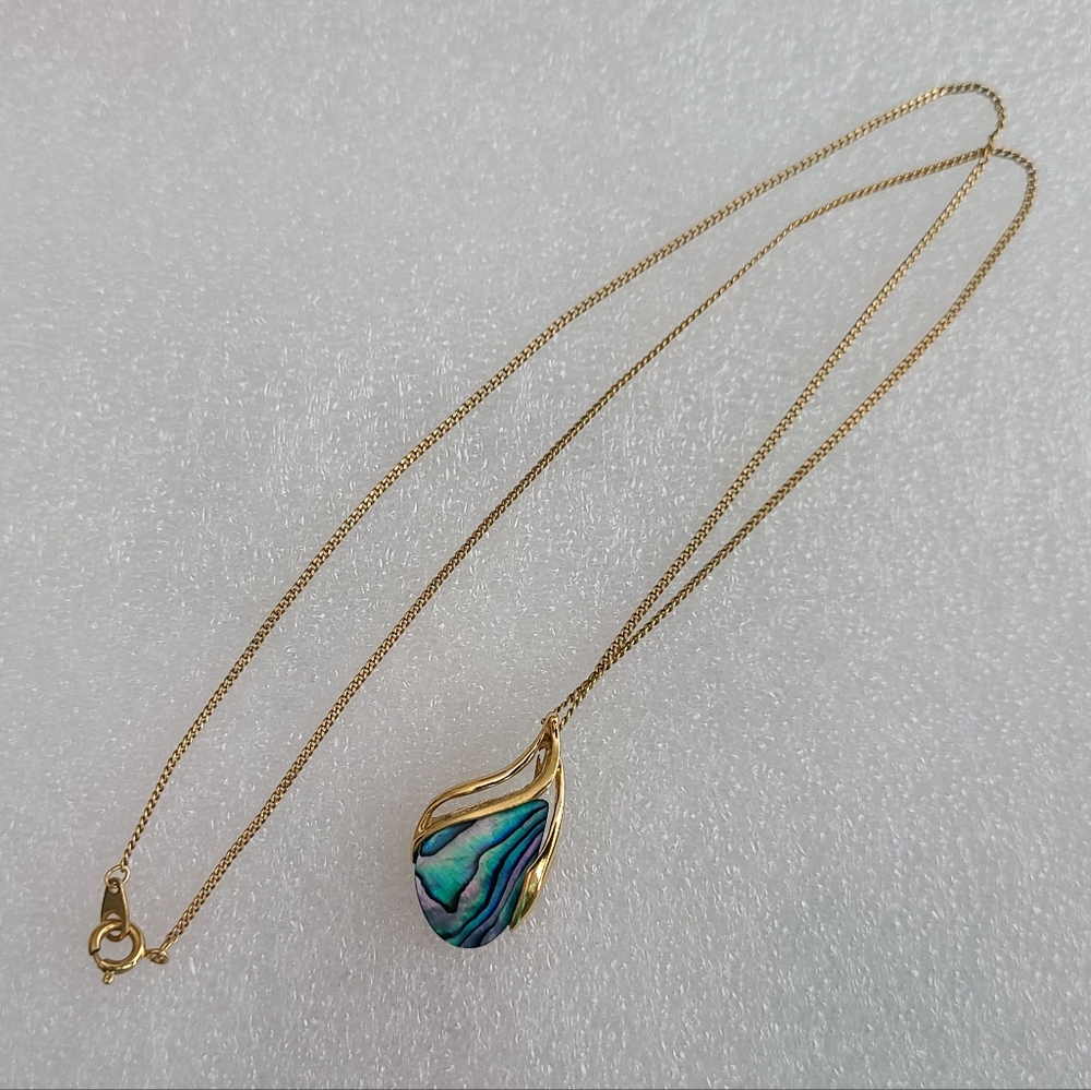 Vintage Xiomara Castra Gold Tone and Abalone Pendant on 24 Inch Gold-tone Chain - Picture 10 of 12